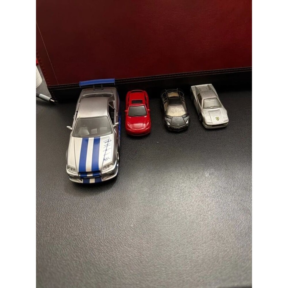2002 Nissan Skyline GT-R R34 Die-Cast Model Car